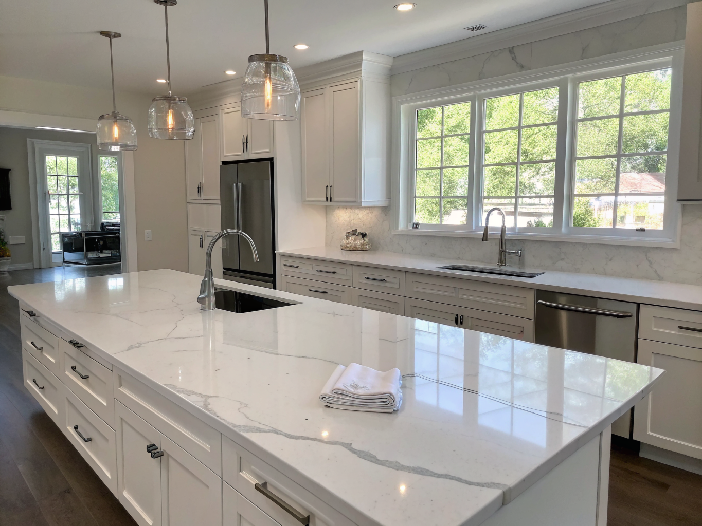 Spotless modern marble kitchen island with polished surfaces